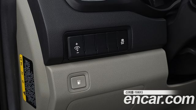 Kia Canival 2019 — photo 27