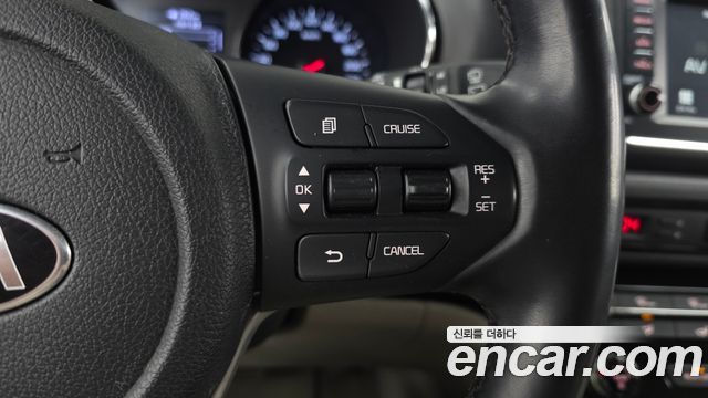 Kia Canival 2019 — photo 31