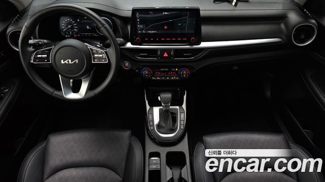 Kia K3 2022 — photo 10