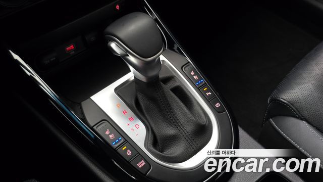 Kia K3 2022 — photo 12