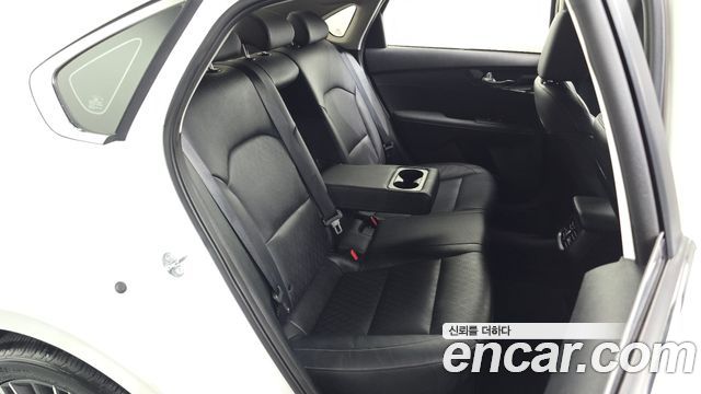 Kia K3 2022 — photo 18