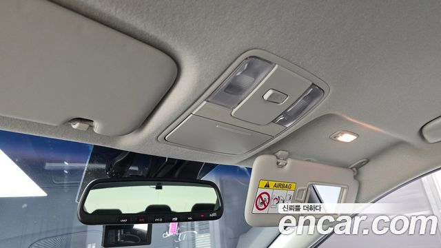 Kia K3 2022 — photo 26