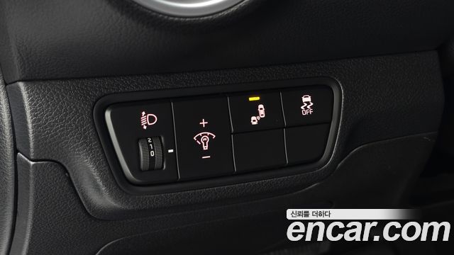Kia K3 2022 — photo 28