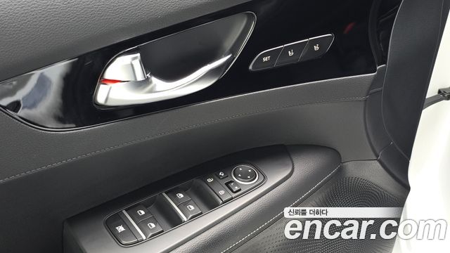 Kia K3 2022 — photo 33