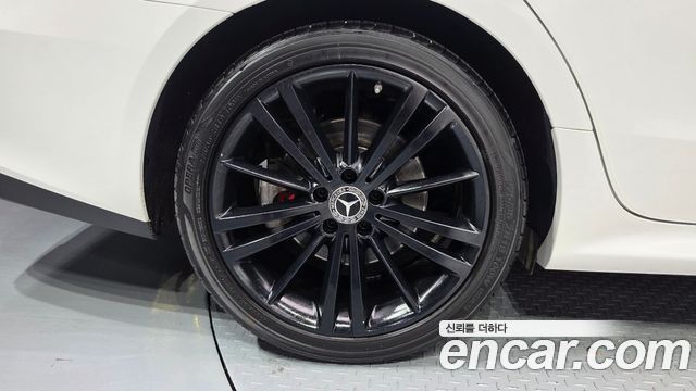Mercedes-Benz CLS-Class 2019 — photo 5