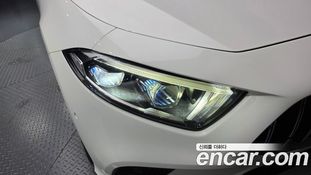 Mercedes-Benz CLS-Class 2019 — photo 8