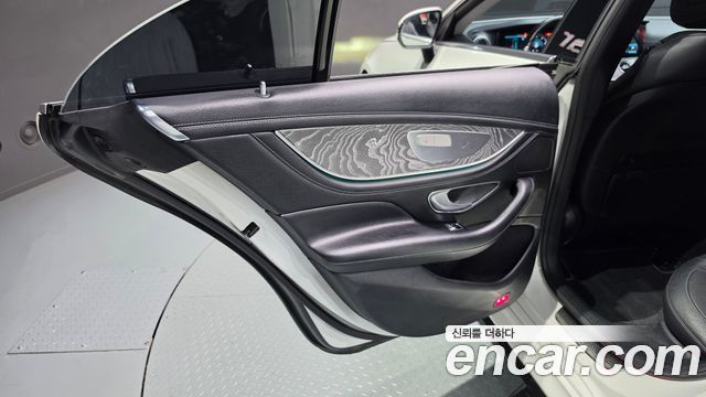 Mercedes-Benz CLS-Class 2019 — photo 15