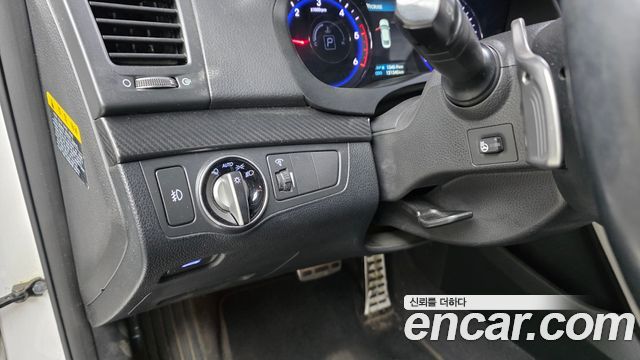 Hyundai i40 2014 — photo 25