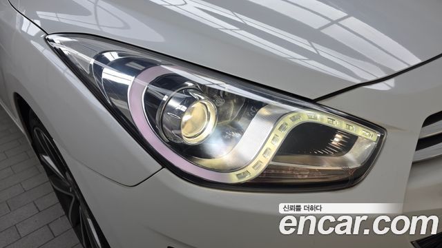 Hyundai i40 2014 — photo 8