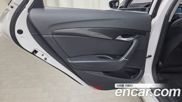 Hyundai i40 2014 — photo 15