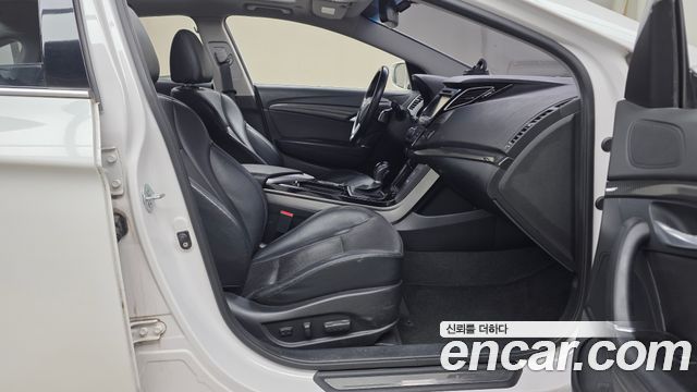Hyundai i40 2014 — photo 16