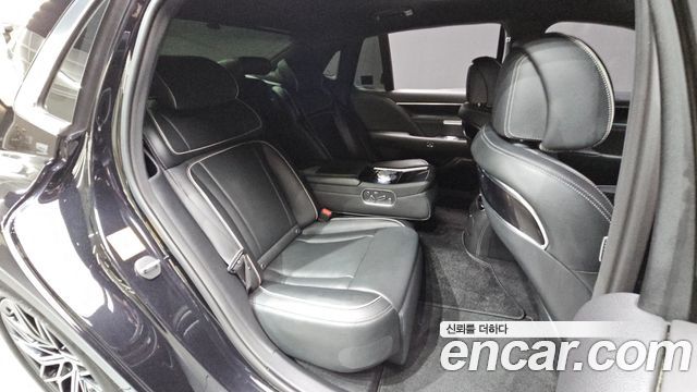 Genesis G90 2022 — photo 18