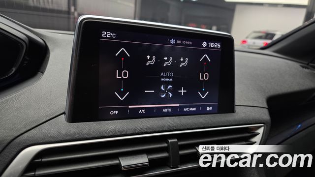 Peugeot 5008 2019 — photo 22