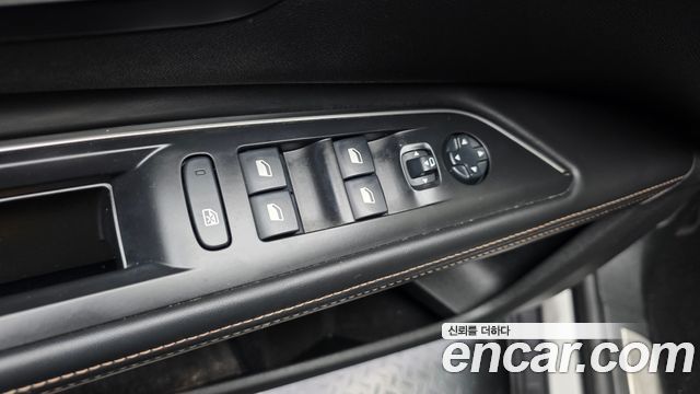 Peugeot 5008 2019 — photo 29