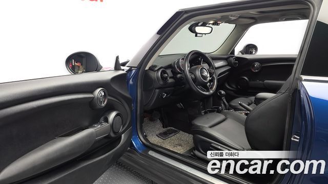 Mini Cooper 2017 — photo 13