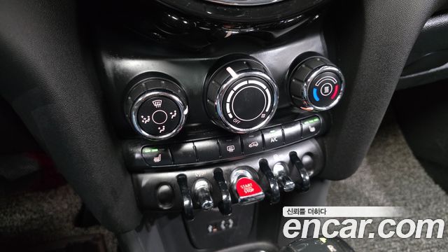 Mini Cooper 2017 — photo 23