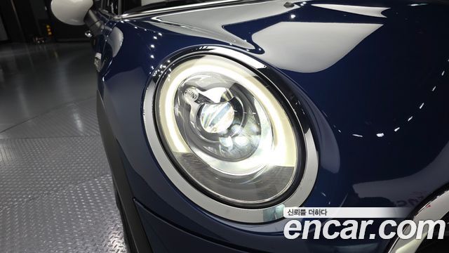 Mini Cooper 2017 — photo 8