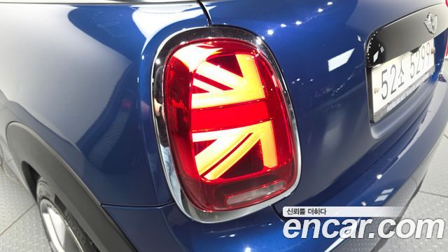 Mini Cooper 2017 — photo 9