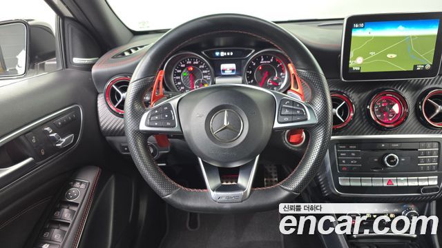 Mercedes-Benz A-Class 2016 — photo 13