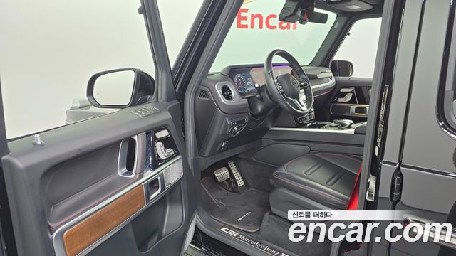 Mercedes-Benz G-Class 2021 — photo 13