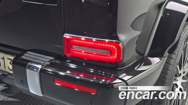 Mercedes-Benz G-Class 2021 — photo 9