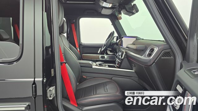 Mercedes-Benz G-Class 2021 — photo 16