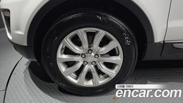 Land Rover Range Rover Evoque 2016 — photo 5