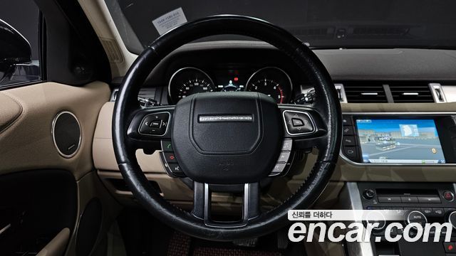 Land Rover Range Rover Evoque 2016 — photo 12