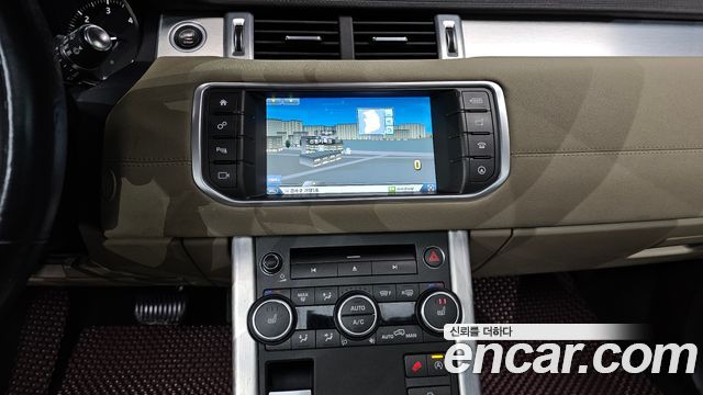 Land Rover Range Rover Evoque 2016 — photo 13