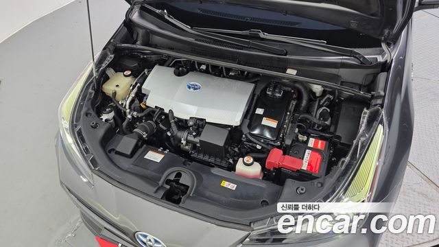 Toyota Prius 2019 — photo 6