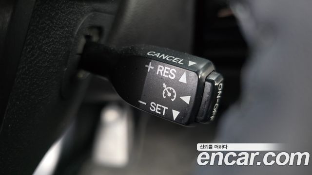 Toyota Prius 2019 — photo 19