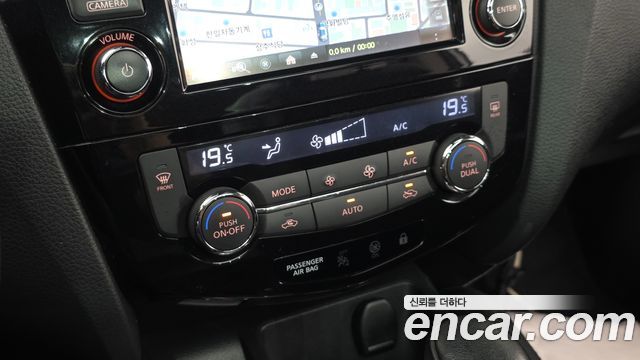 Nissan Qashqai 2016 — photo 18