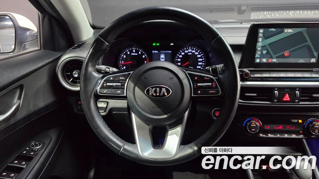Kia K3 2019 — photo 14