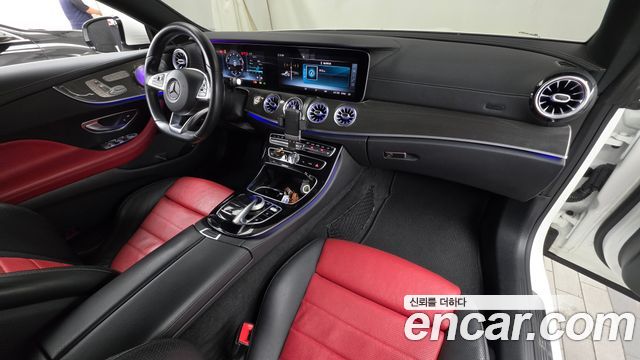 Mercedes-Benz E-Class 2017 — photo 7
