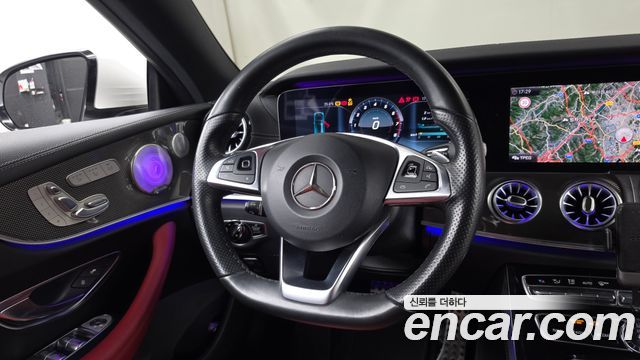 Mercedes-Benz E-Class 2017 — photo 13
