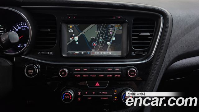 Kia K5 2015 — photo 15