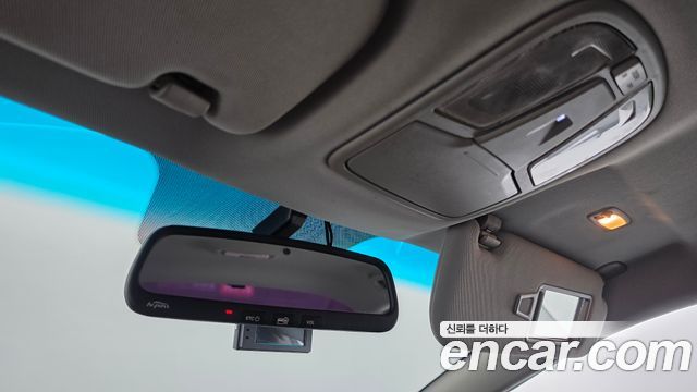 Kia K5 2015 — photo 18