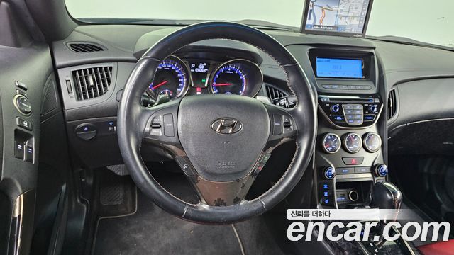 Hyundai Genesis 2012 — photo 14