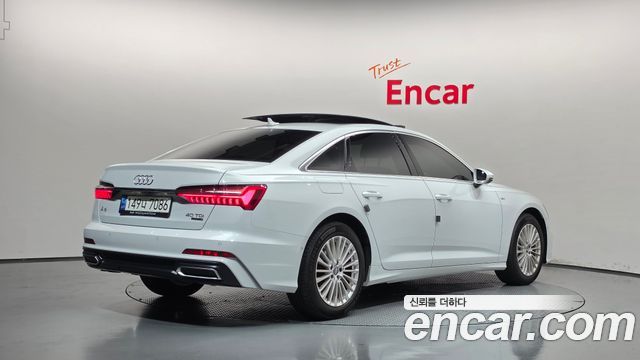 Audi A6 2021 — photo 2