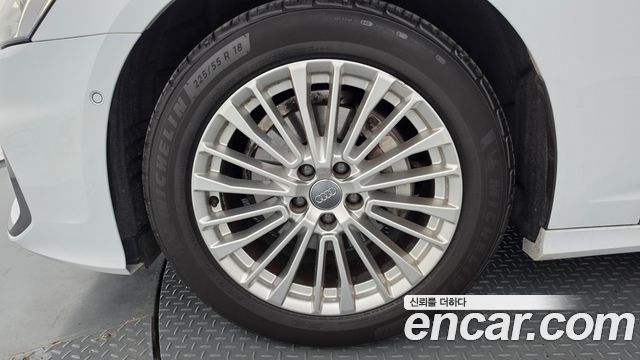 Audi A6 2021 — photo 5