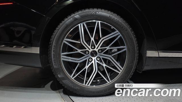 Genesis G90 2023 — photo 5