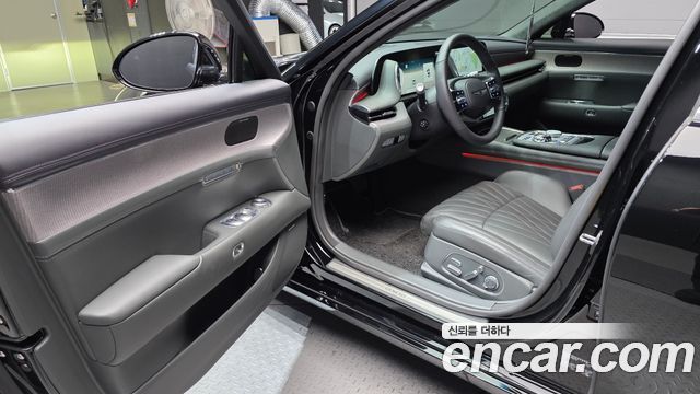 Genesis G90 2023 — photo 13