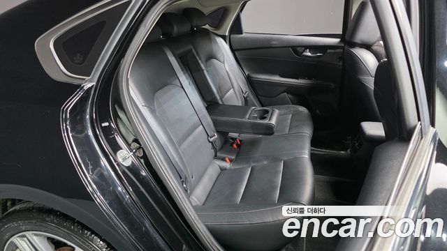 Kia K3 2019 — photo 12