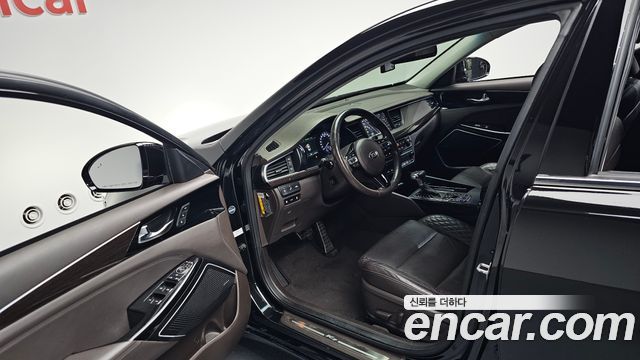 Kia K7 2017 — photo 13