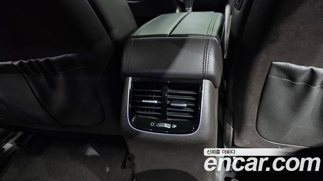 Kia K7 2017 — photo 31