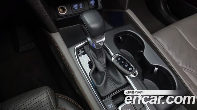 Hyundai Santafe 2019 — photo 12