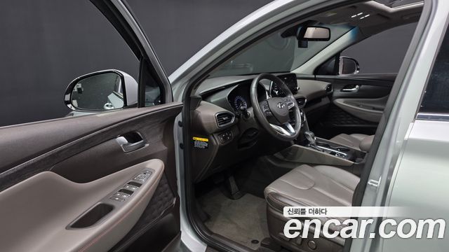 Hyundai Santafe 2019 — photo 13