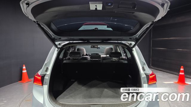 Hyundai Santafe 2019 — photo 26