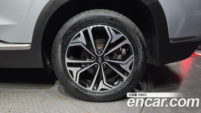 Hyundai Santafe 2019 — photo 7