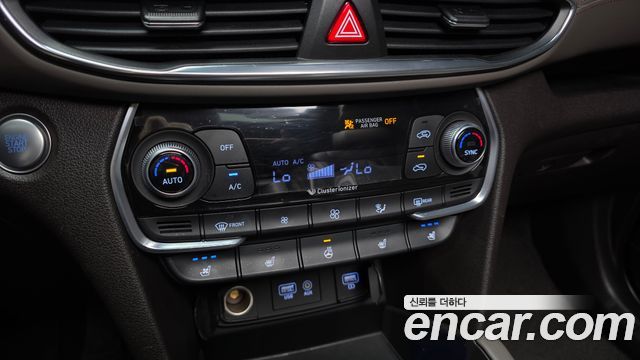 Hyundai Santafe 2019 — photo 32